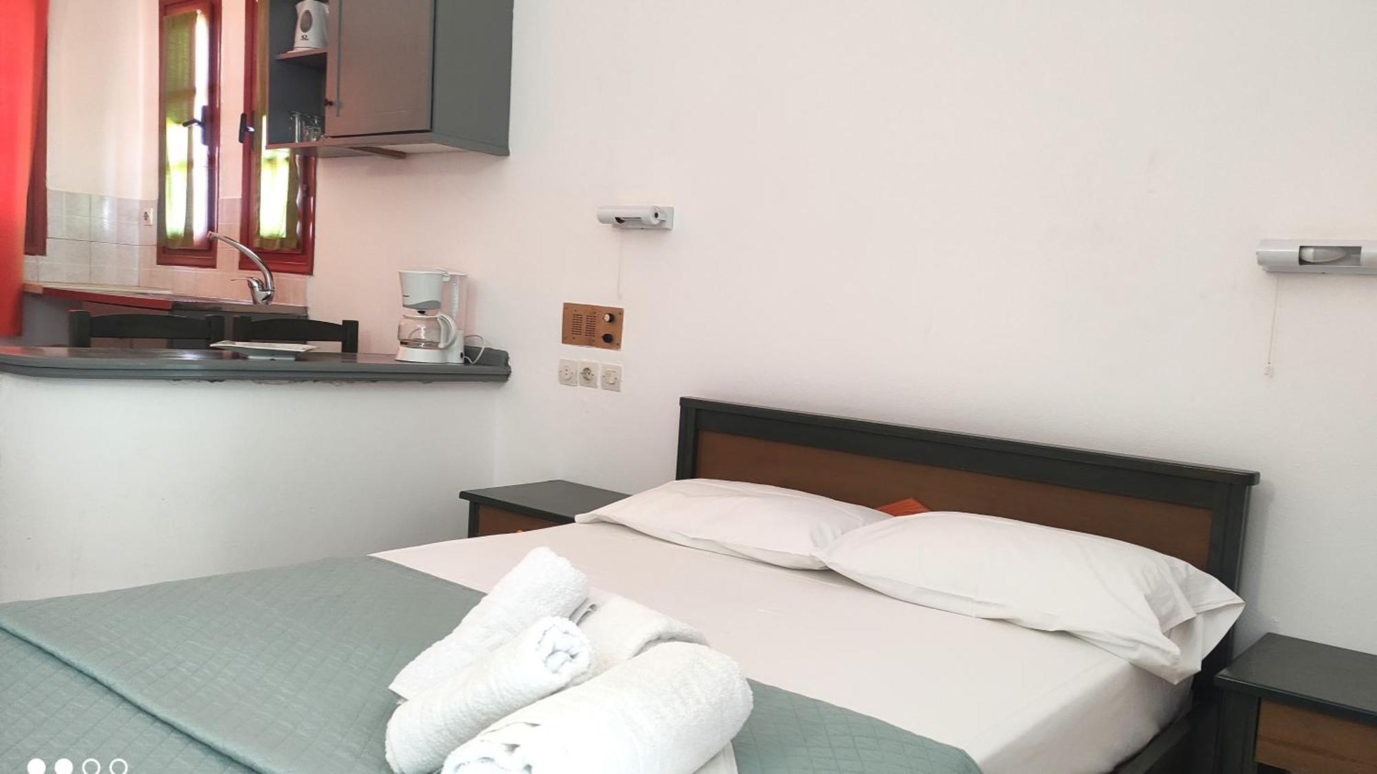 Elina Apartments Gouves Extérieur photo